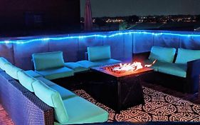 3 Blocks To Beale, 4B 6B, Garage, Roof Top Deck, Hot Tub, View, Sleeps 18